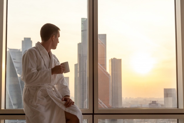hombre hotel albornoz amenities