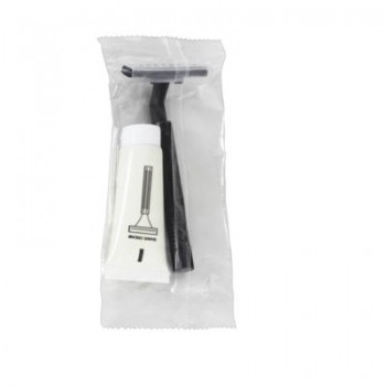 SET DE MAQUINILLA DE AFEITAR Y TUBO DE CREMA