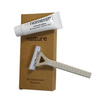KIT DE AFEITADO: MAQUINILLA Y TUBO CREMA ENVUELTOS EN CAJA NATTURE KRAFT